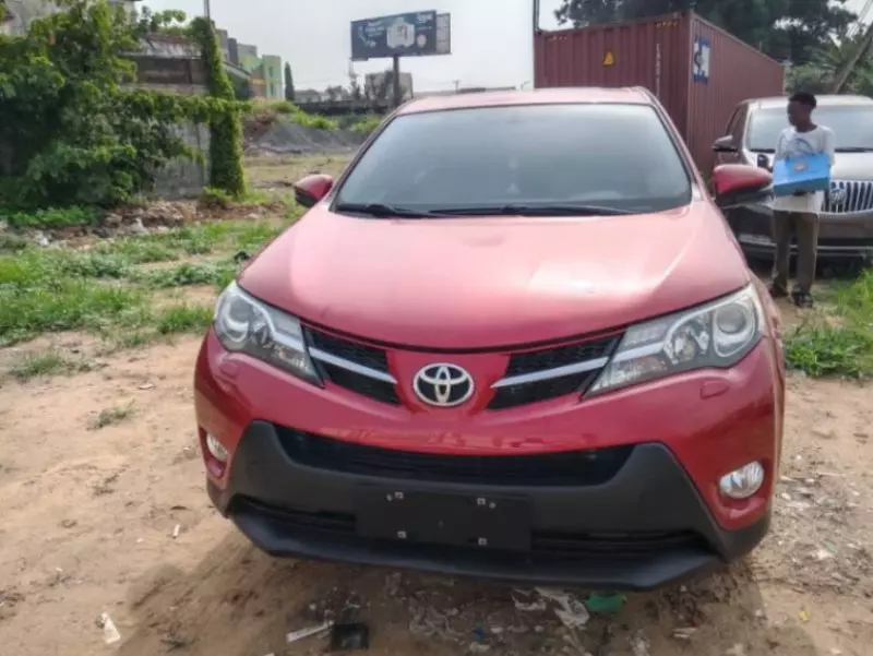 Toyota RAV 4   - 2013