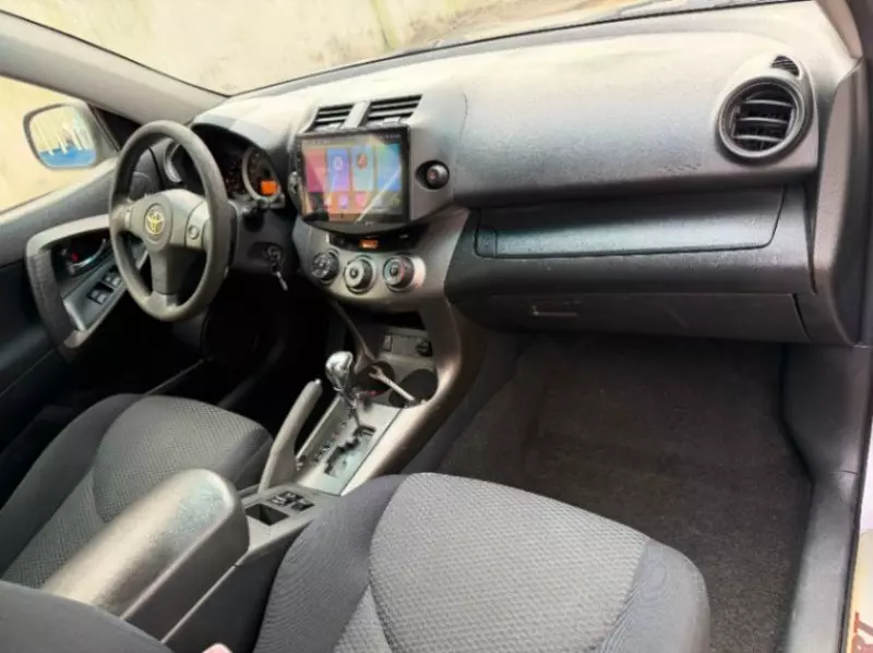 TOYOTA RAV 4   - 2012