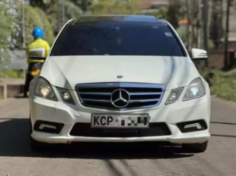 Mercedes-Benz E250   - 2010