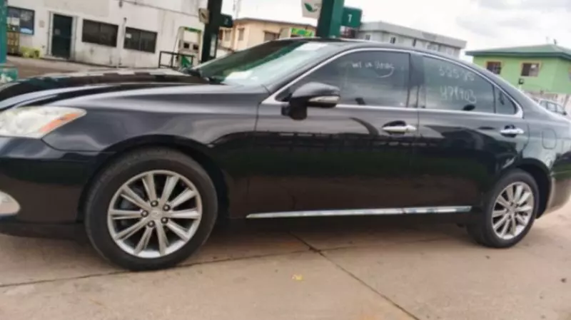 Lexus ES 350   - 2012