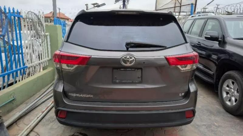TOYOTA Highlander - 2018