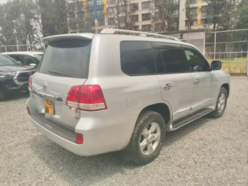TOYOTA Landcruiser Prado - 2019