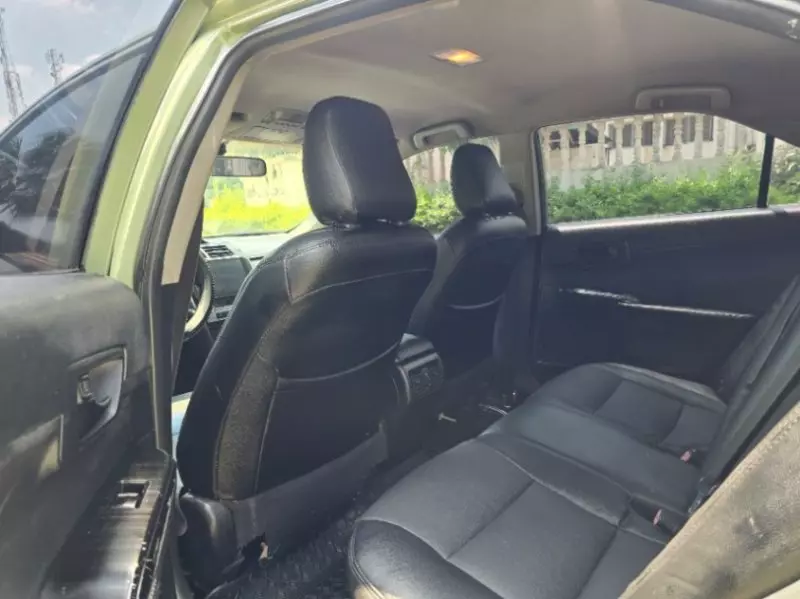 Toyota Camry - 2015