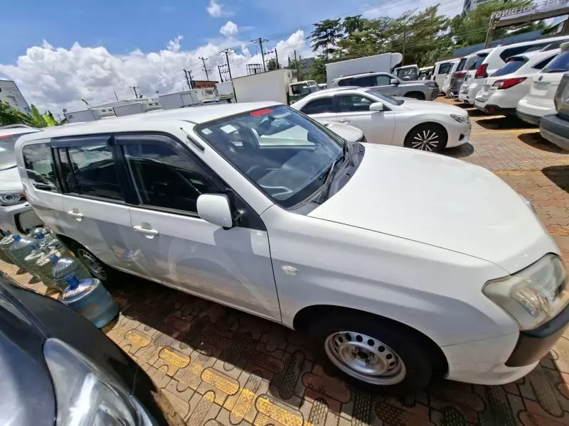 Toyota Probox    - 2012