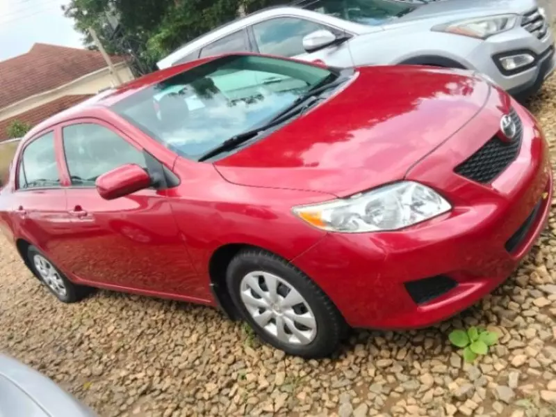 TOYOTA Corolla   - 2009