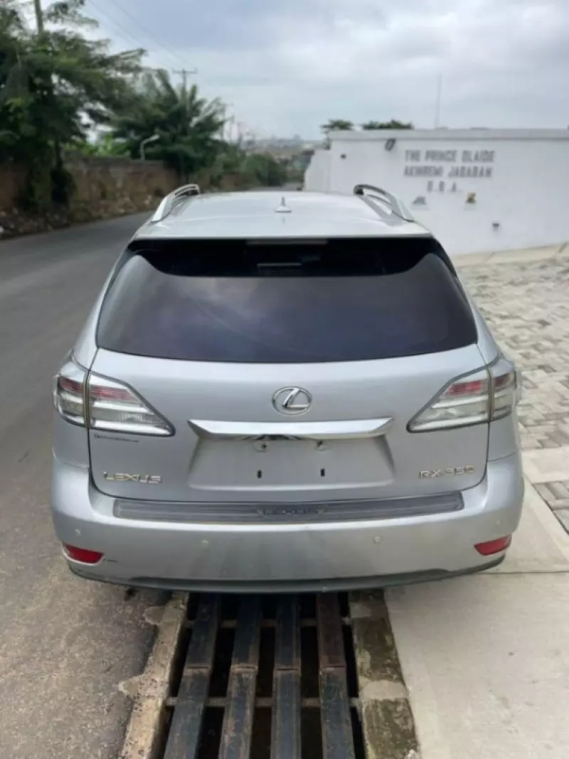Lexus RX 350 - 2011