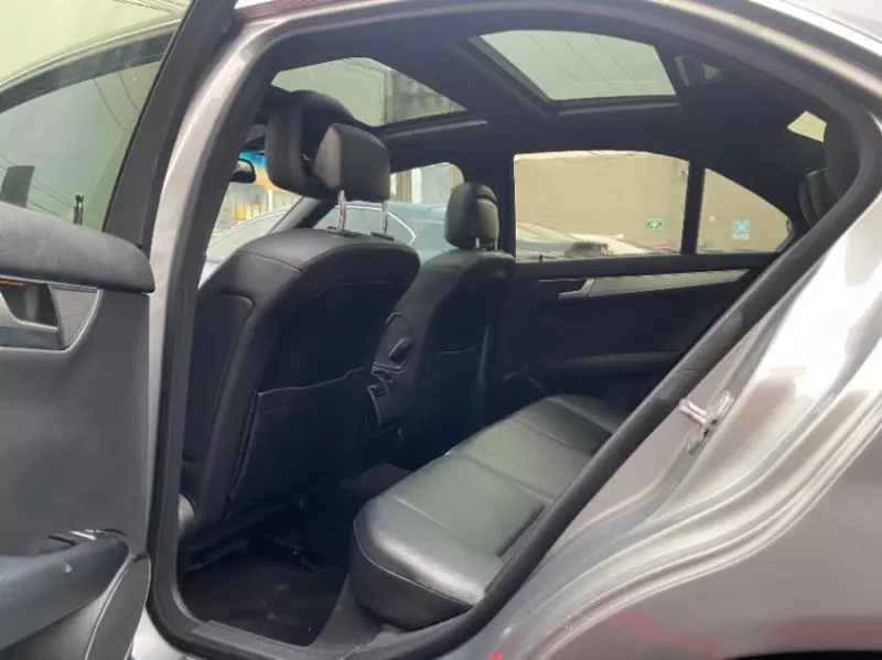 Mercedes-Benz C 300   - 2013