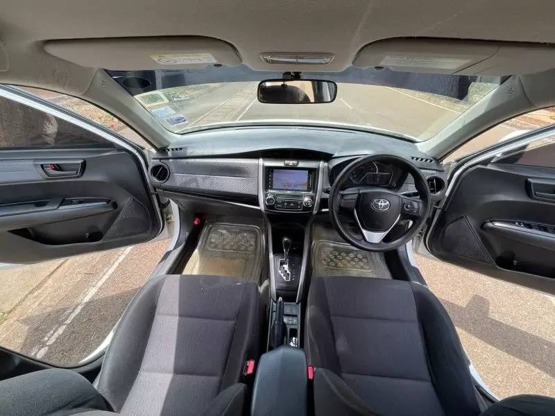 TOYOTA Fielder hybrid    - 2017