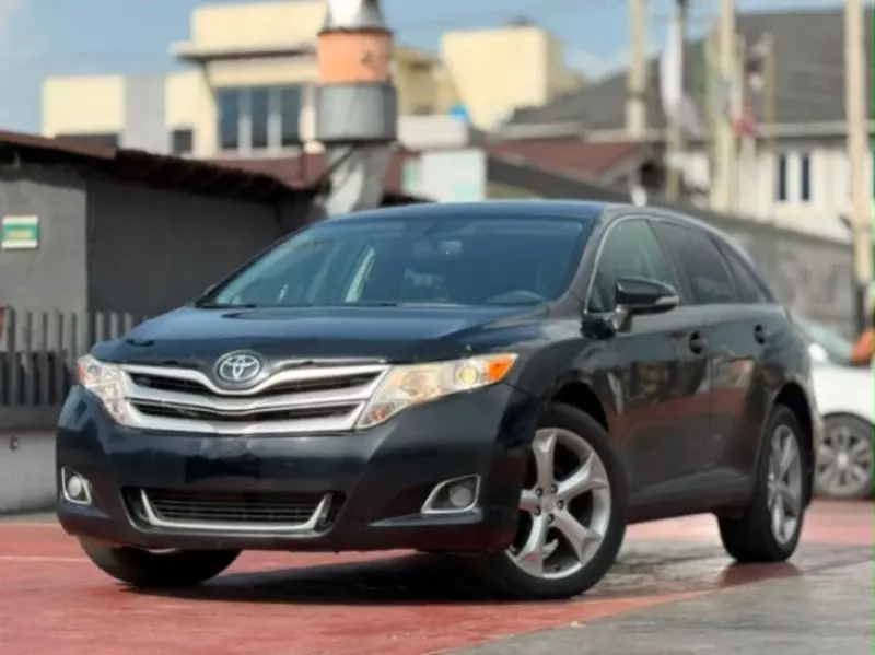 Toyota Venza   - 2016