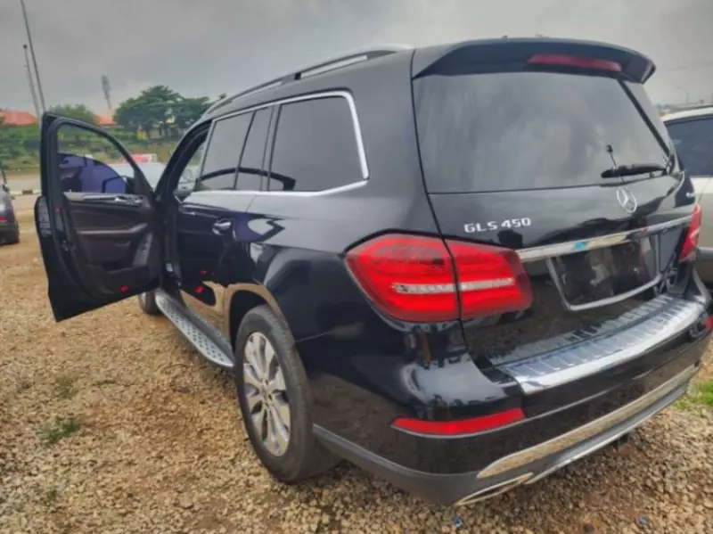 Mercedes-Benz GLS-Class   - 2018