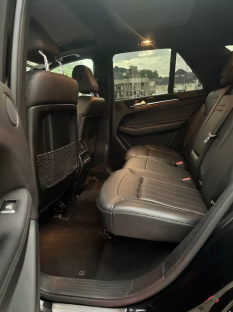 Mercedes-Benz GLE 350   - 2016