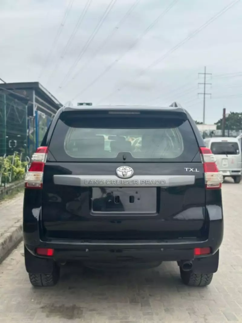 Toyota Prado   - 2014