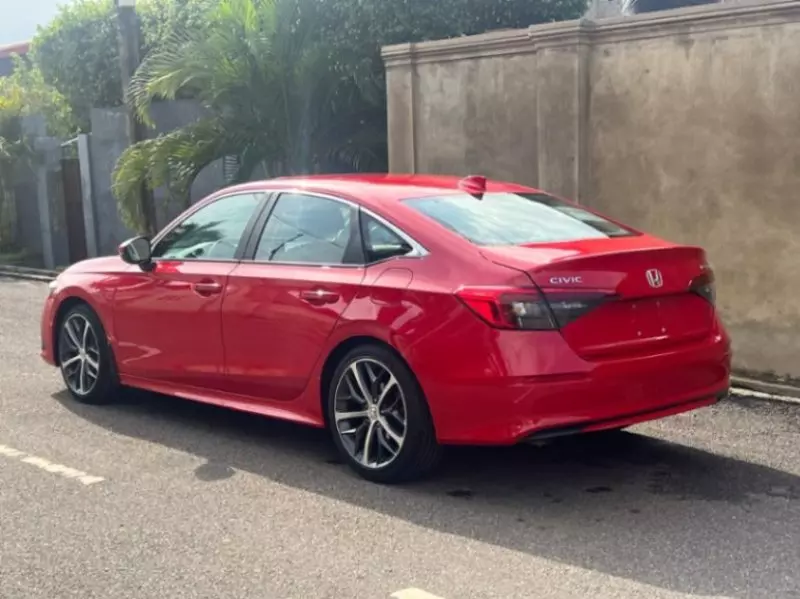 Honda Civic - 2024