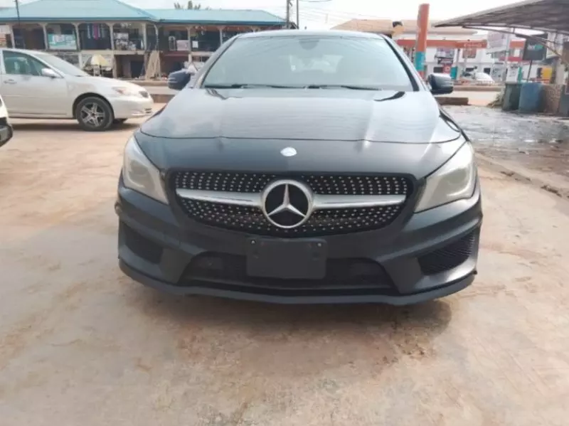 Mercedes-Benz CLA-Class - 2015