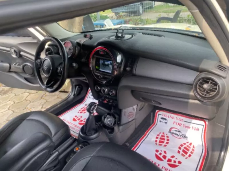 MINI Cooper Cabrio   - 2018