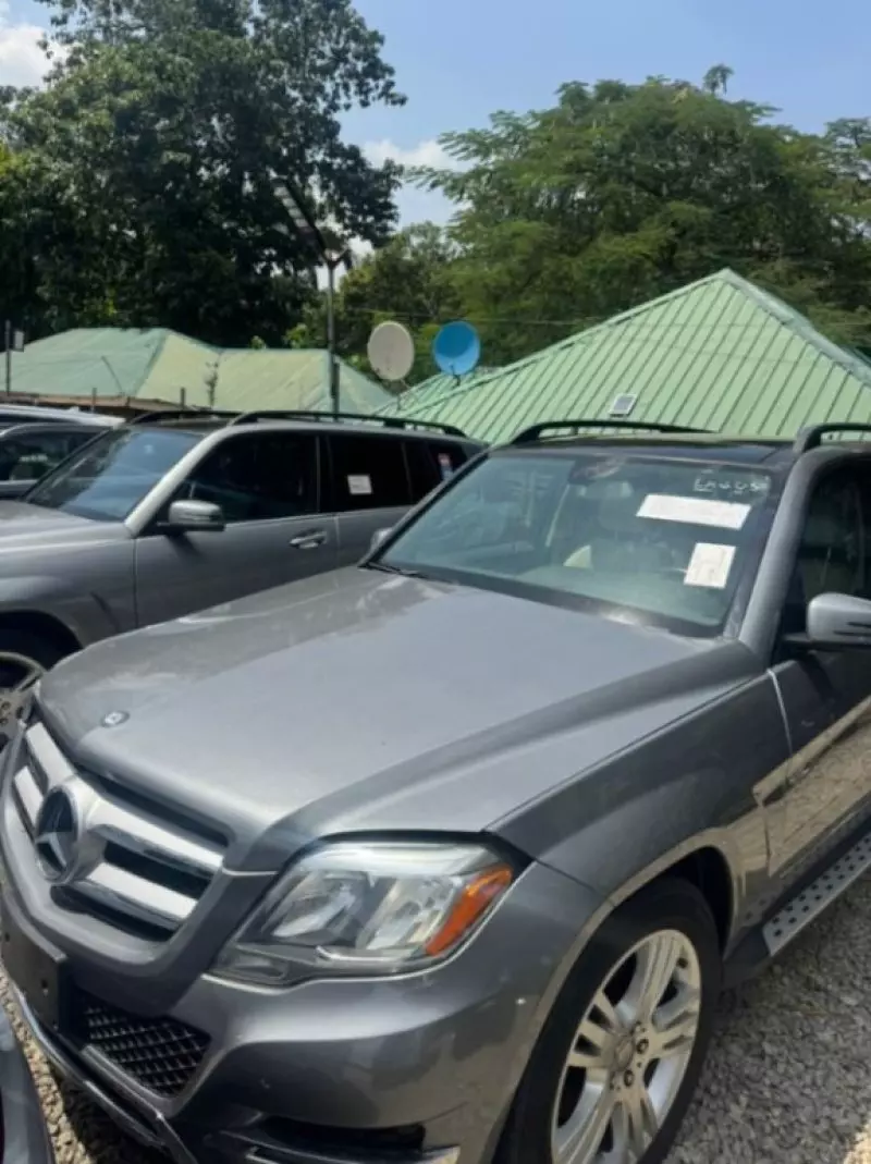 Mercedes-Benz GLK 350   - 2015