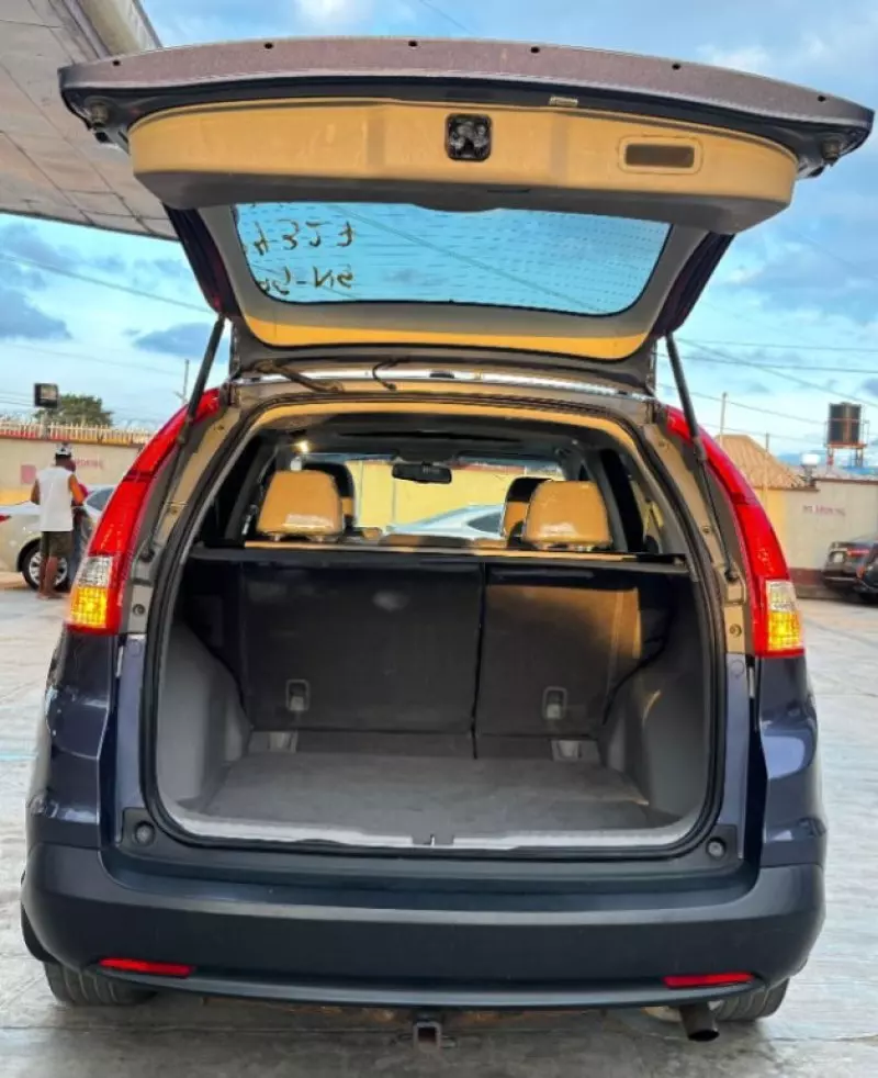 Honda CR-V   - 2012