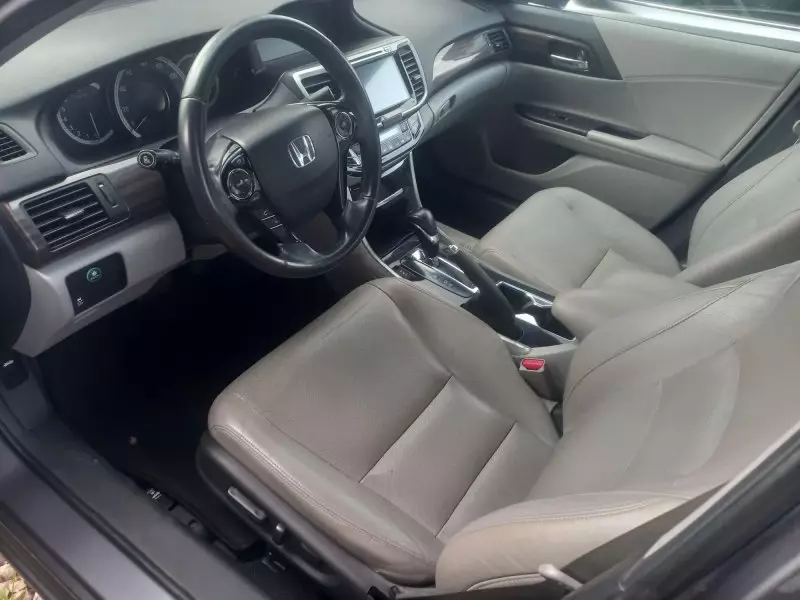 Honda Accord - 2017