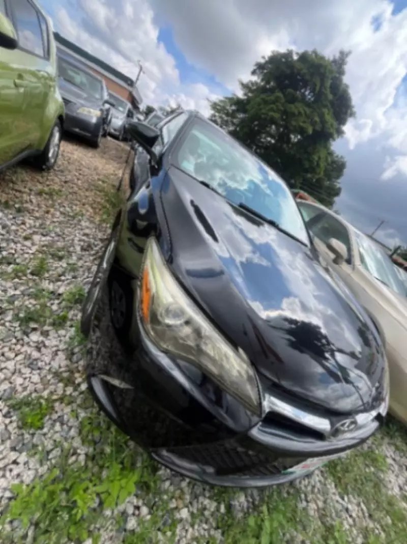 TOYOTA Camry - 2017