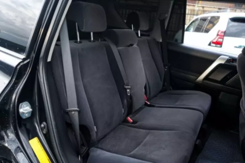 Toyota Landcruiser   - 2015