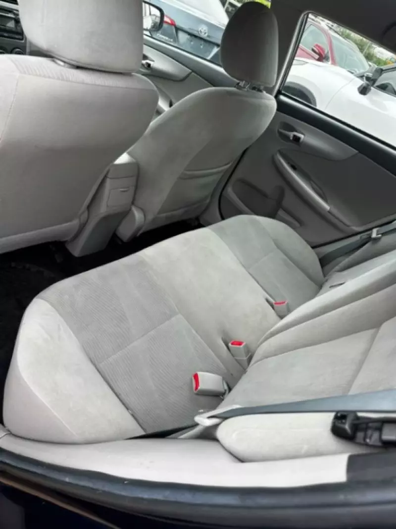 TOYOTA Corolla   - 2012