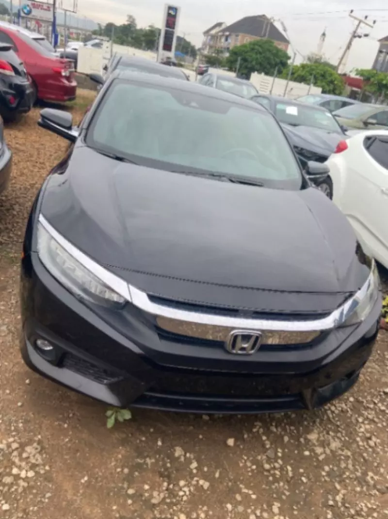 Honda Civic   - 2016