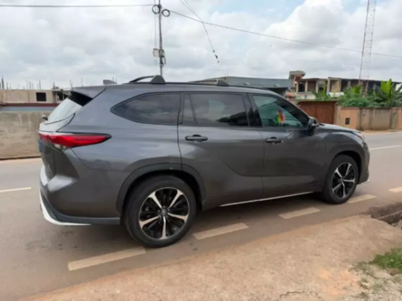 TOYOTA Highlander   - 2022