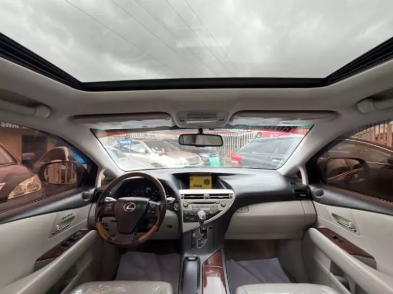 Lexus RX   - 2010