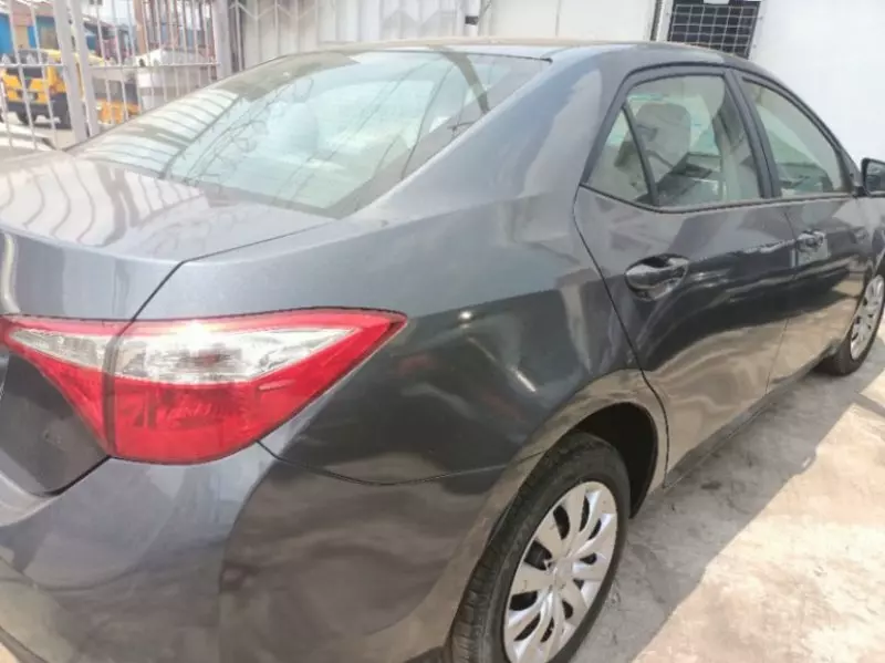 Toyota Corolla   - 2014