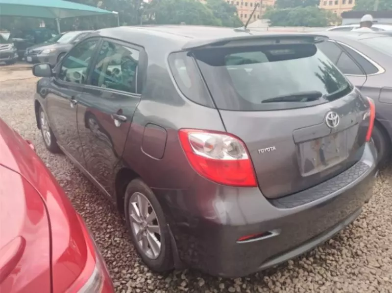 TOYOTA Corolla Matrix - 2010