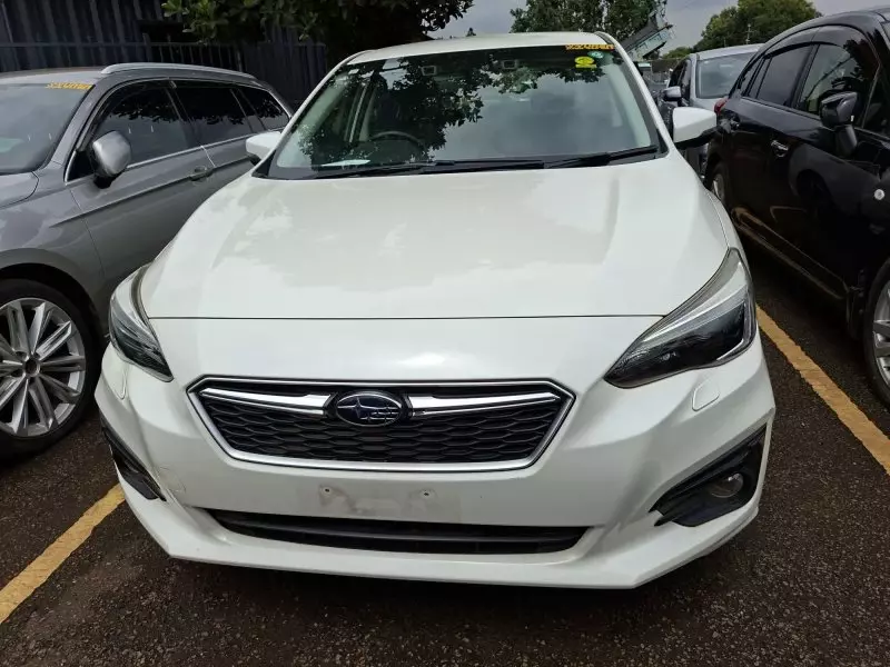 Subaru Legacy B4   - 2017