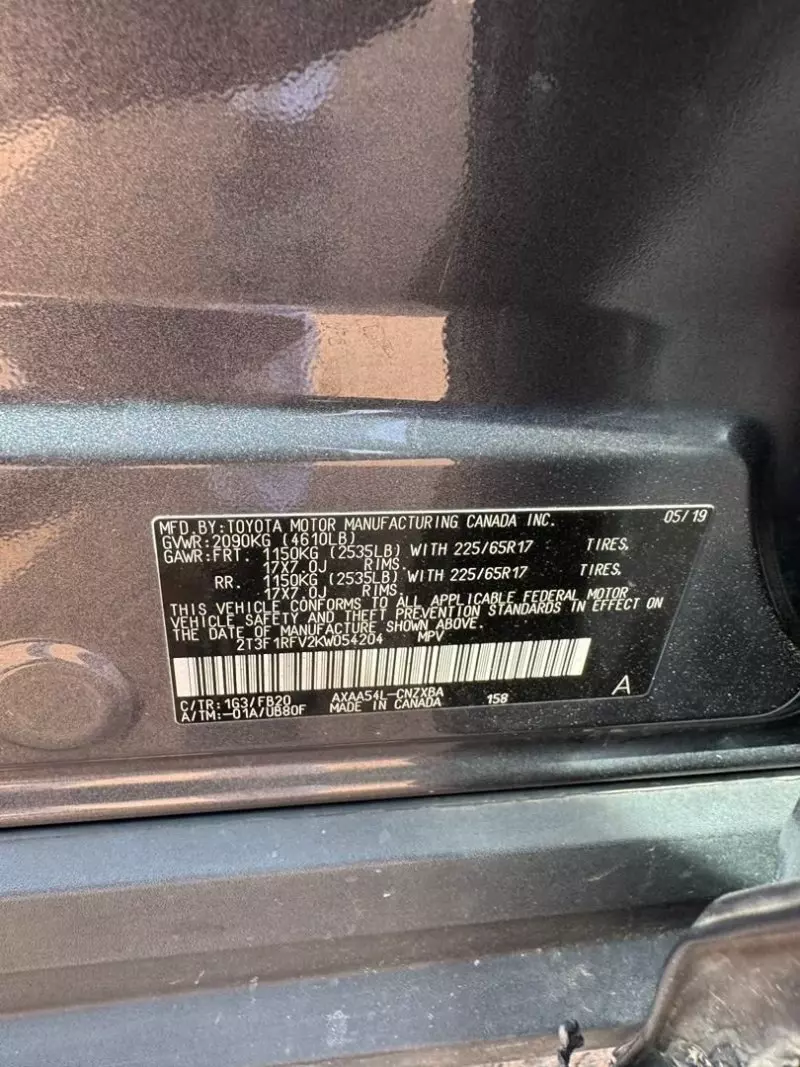 Toyota RAV4   - 2019