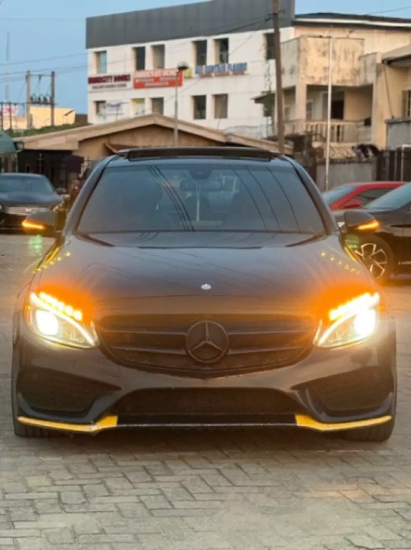 Mercedes-Benz C-Class   - 2018