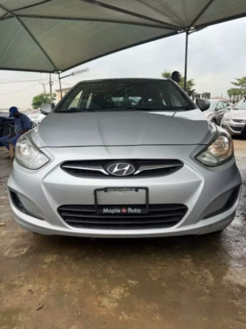 Hyundai Accent RB   - 2014