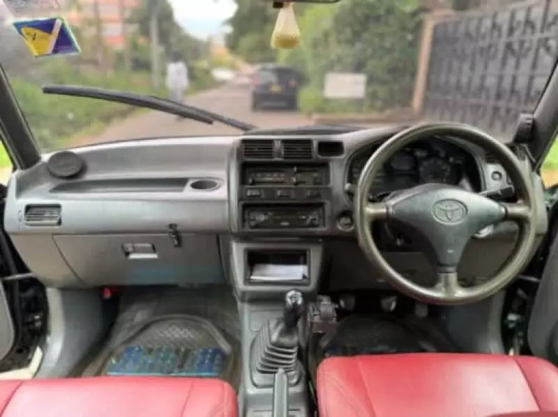 Toyota RAV 4   - 1999