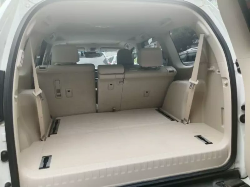 Toyota Landcruiser Prado   - 2019