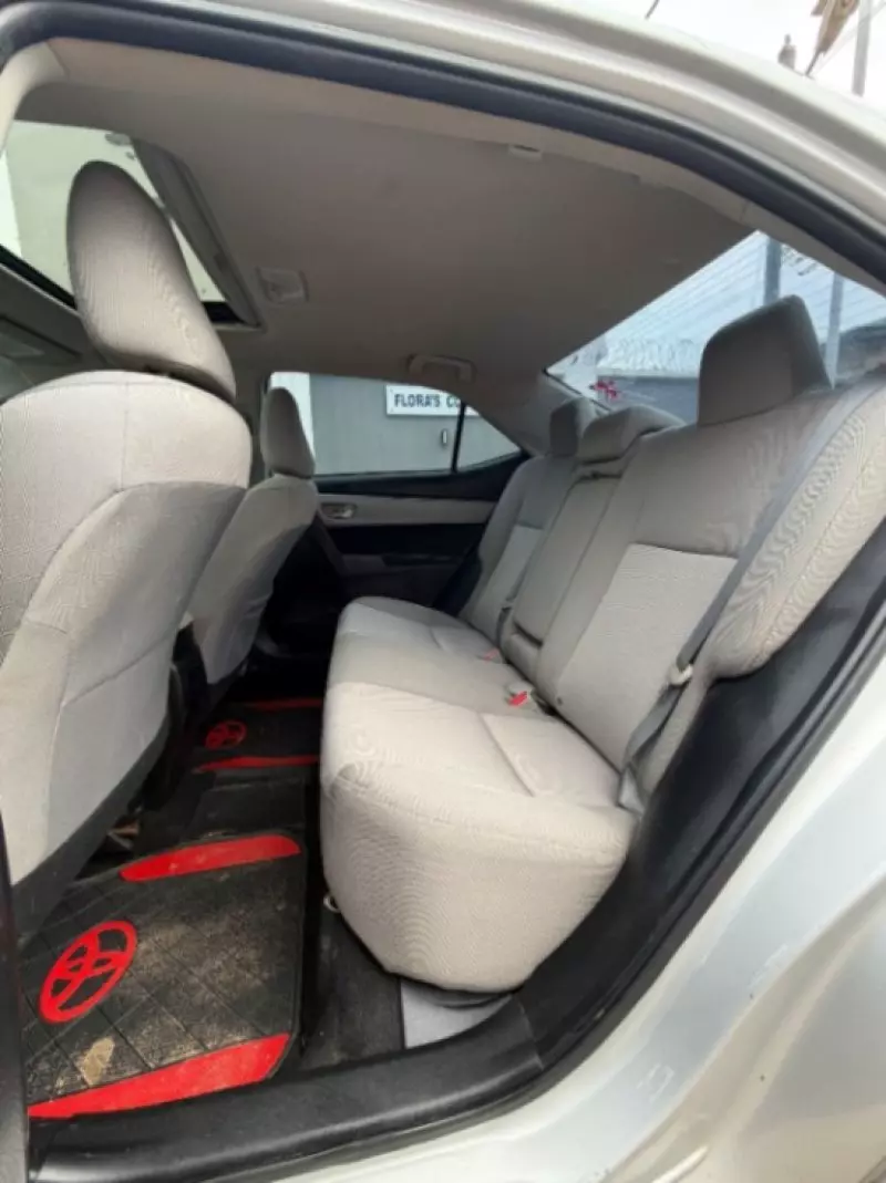 TOYOTA Corolla   - 2015
