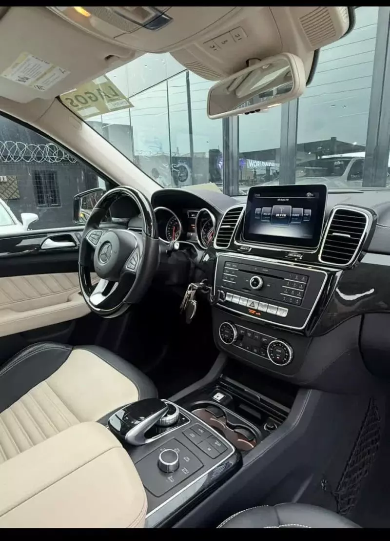 Mercedes-Benz GLE 43 AMG   - 2018