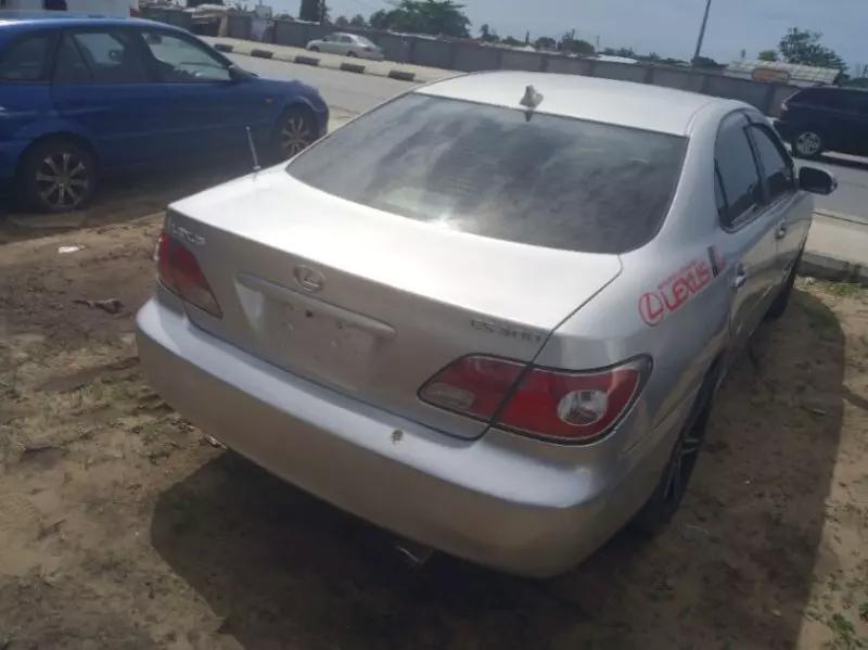 Lexus ES 300   - 2002