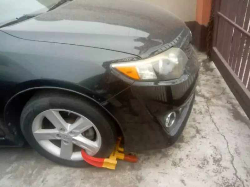 Toyota Camry - 2013