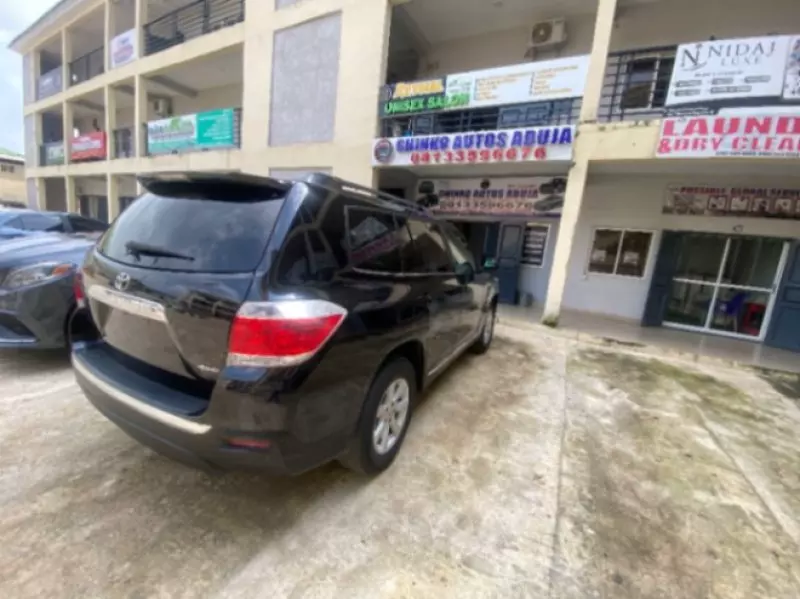 TOYOTA Highlander   - 2013
