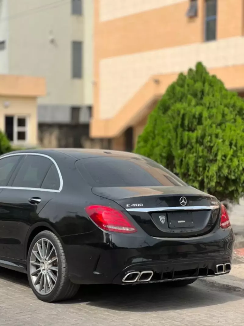 Mercedes-Benz C-Class   - 2015