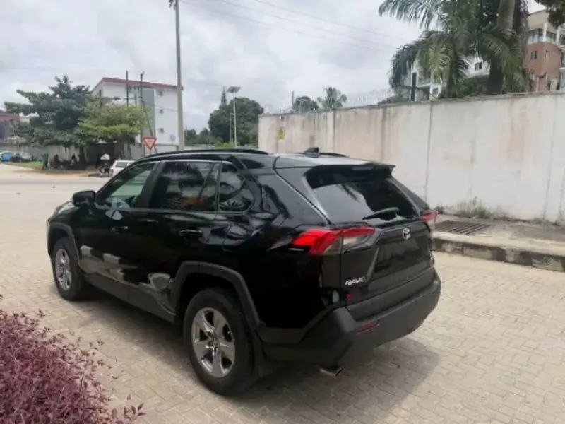 TOYOTA RAV4   - 2024