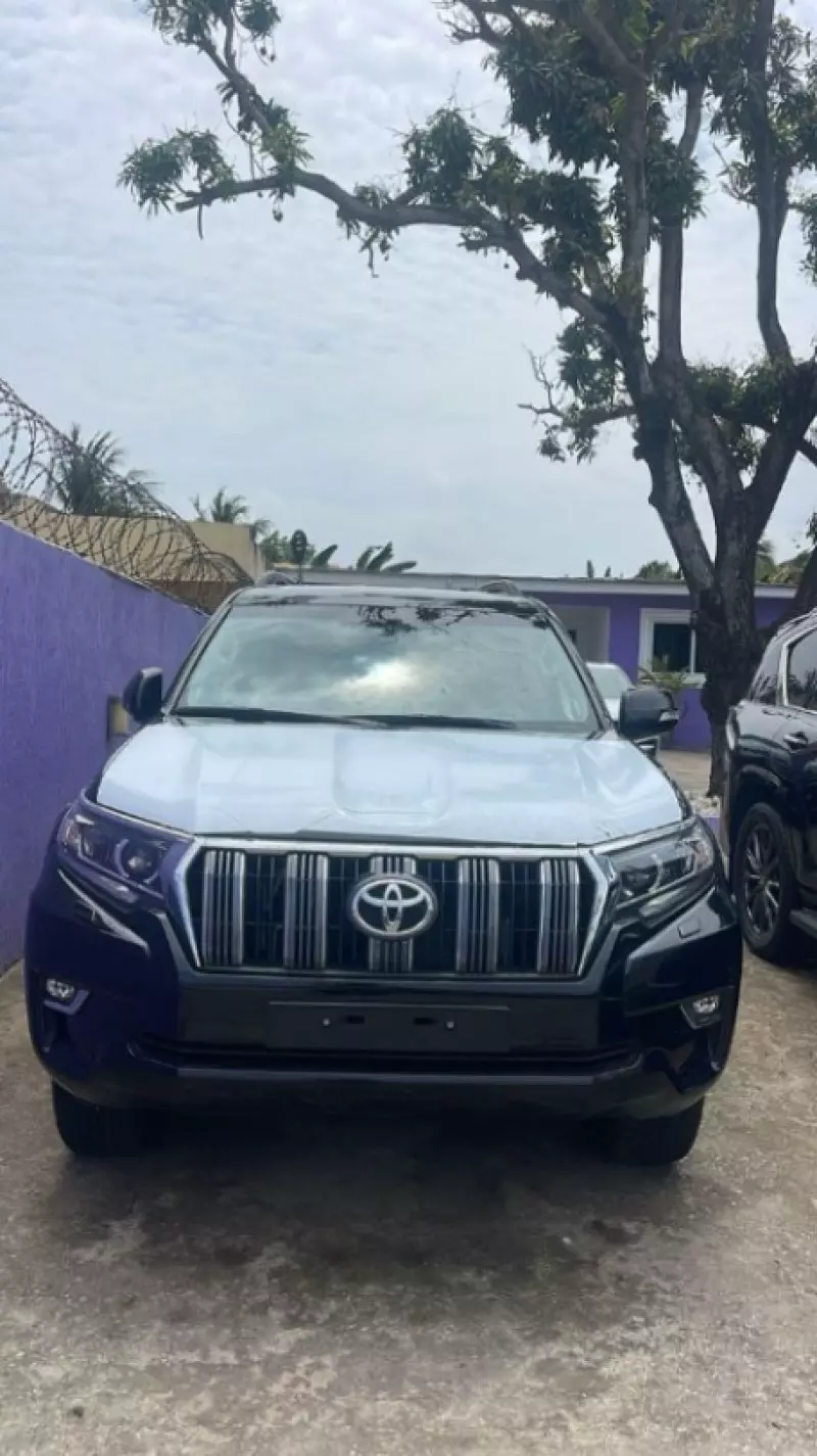 Toyota Landcruiser Prado   - 2023