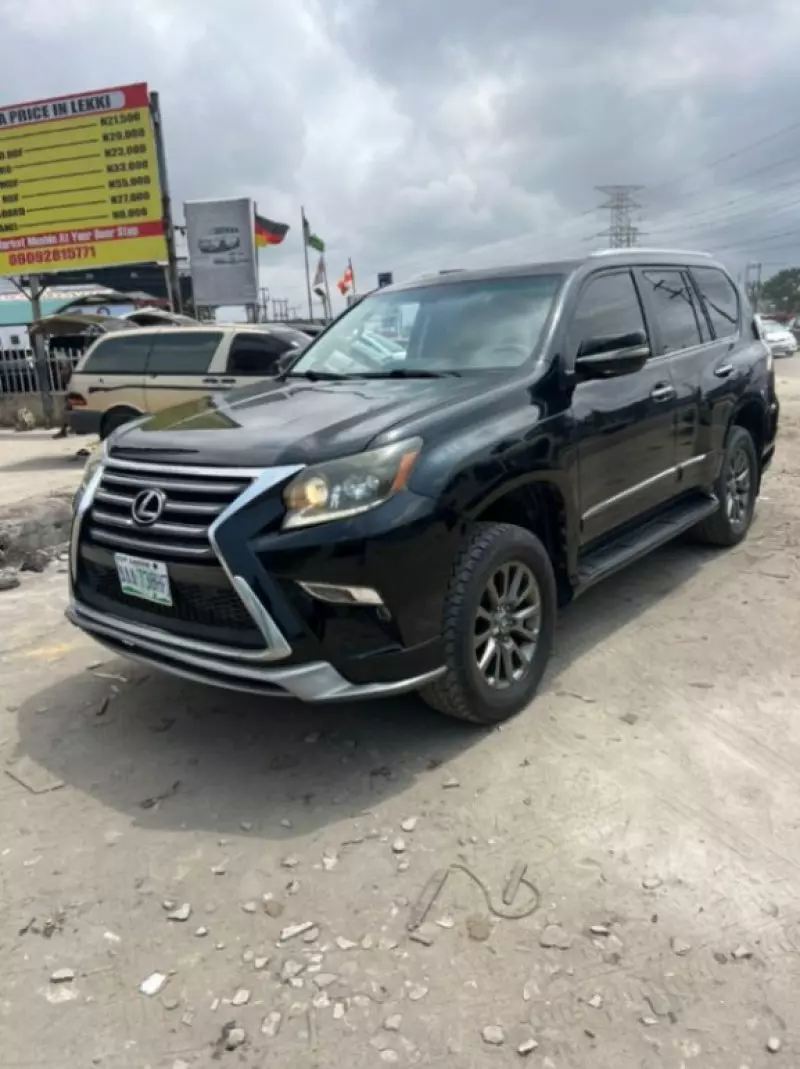 Lexus GX 460   - 2012