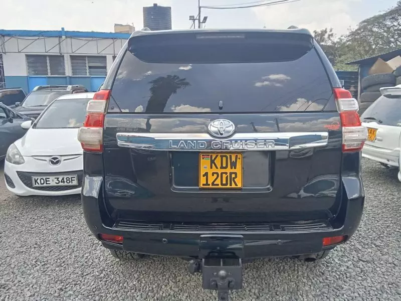 Toyota Landcruiser Prado   - 2014