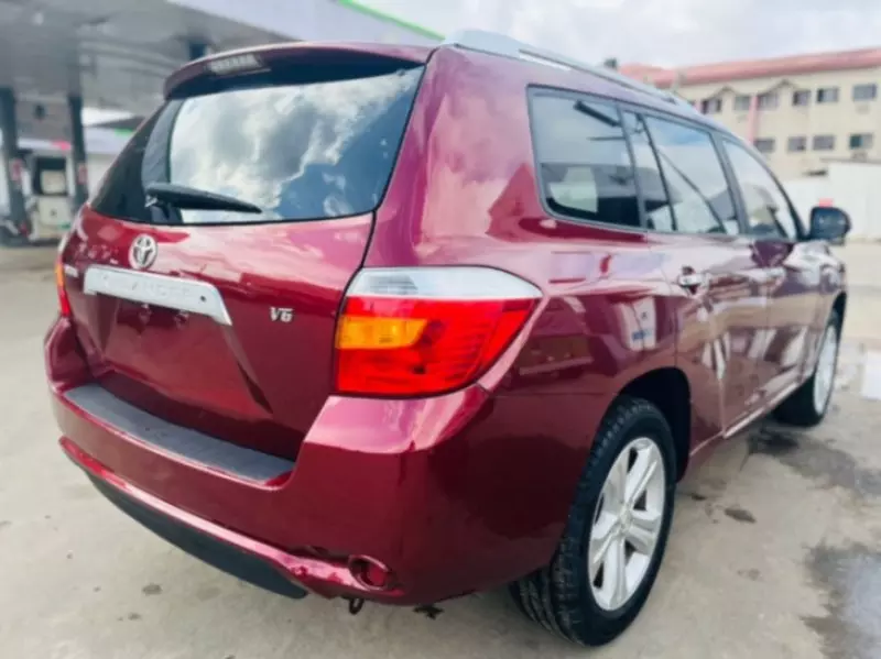 Toyota Highlander   - 2009