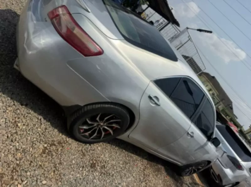 Toyota Camry   - 2007