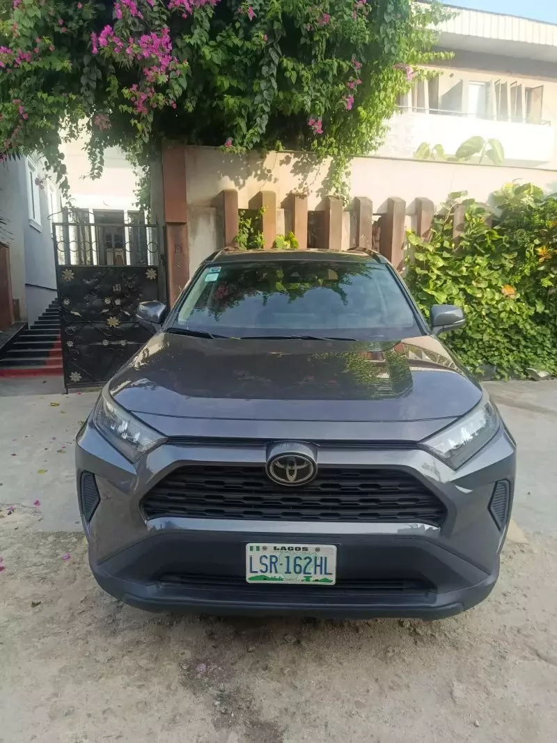 TOYOTA RAV4   - 2019