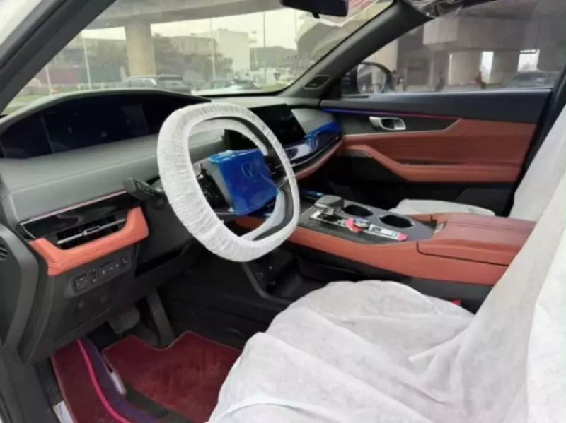 CHANGAN Uni-k   - 2023